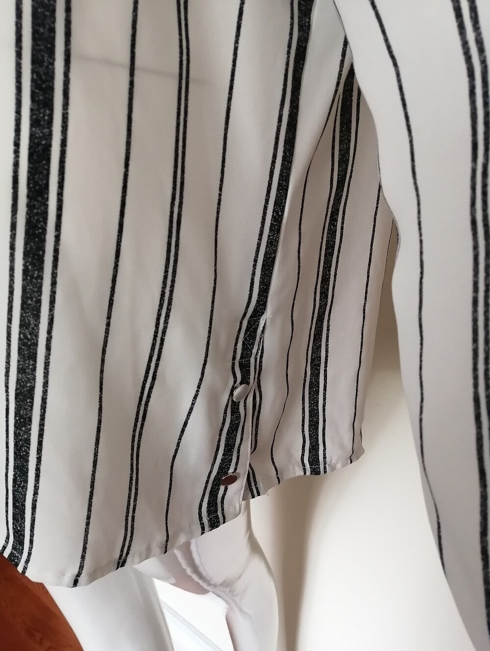 Reitmans Black & White Striped V-Neck Blouse - Picture 3 of 8